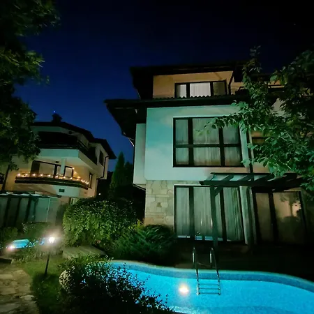 아파트 Bay View Nona 1c -